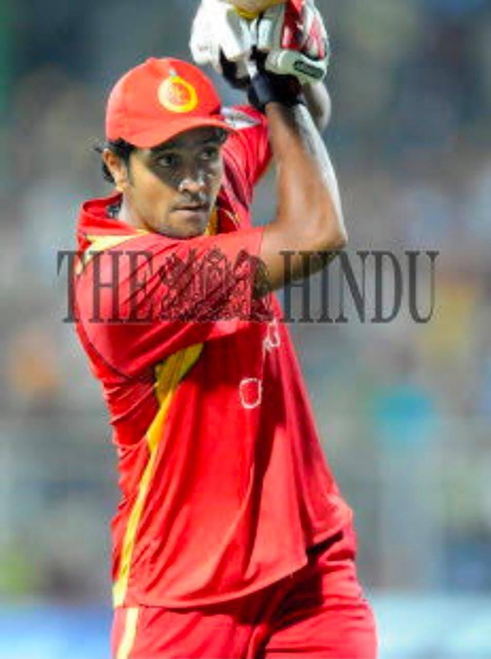 Balachandra Akhil — batting action