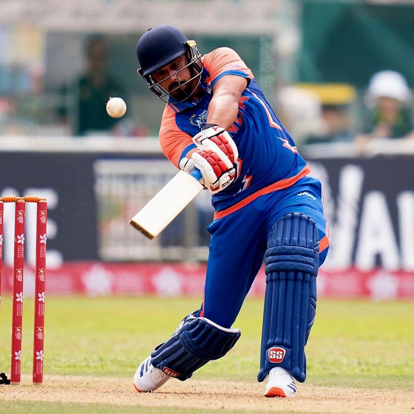 Bharath Chipli — explosive batting action