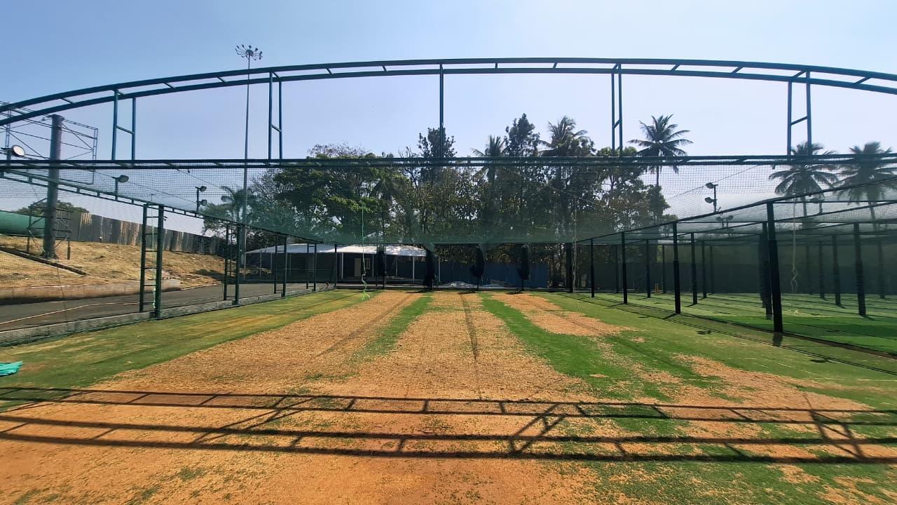 Ground — net structure side-on
