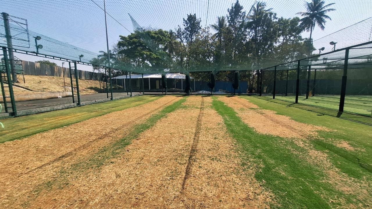 Ground — boundary rope view