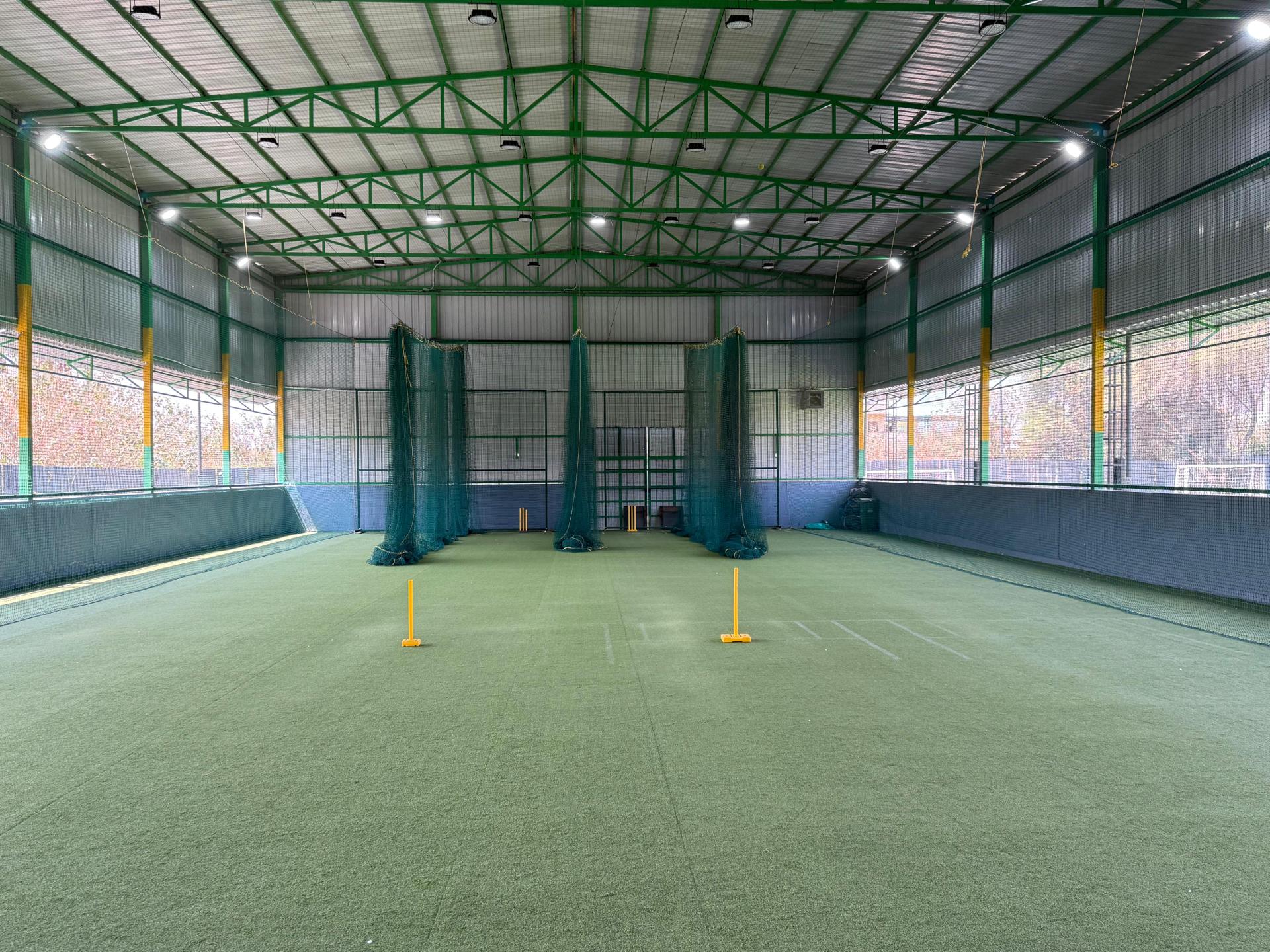 Indoor centre — end view