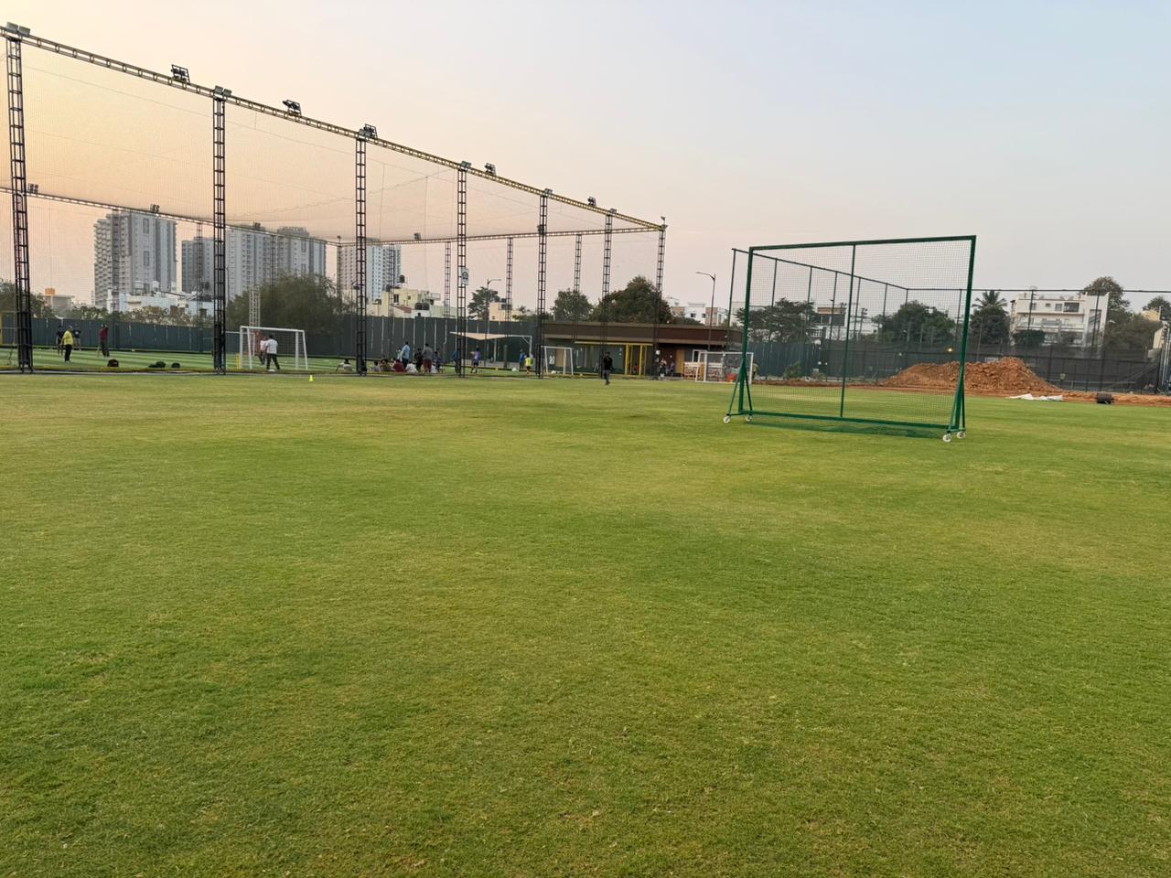 Outdoor net lane — close up